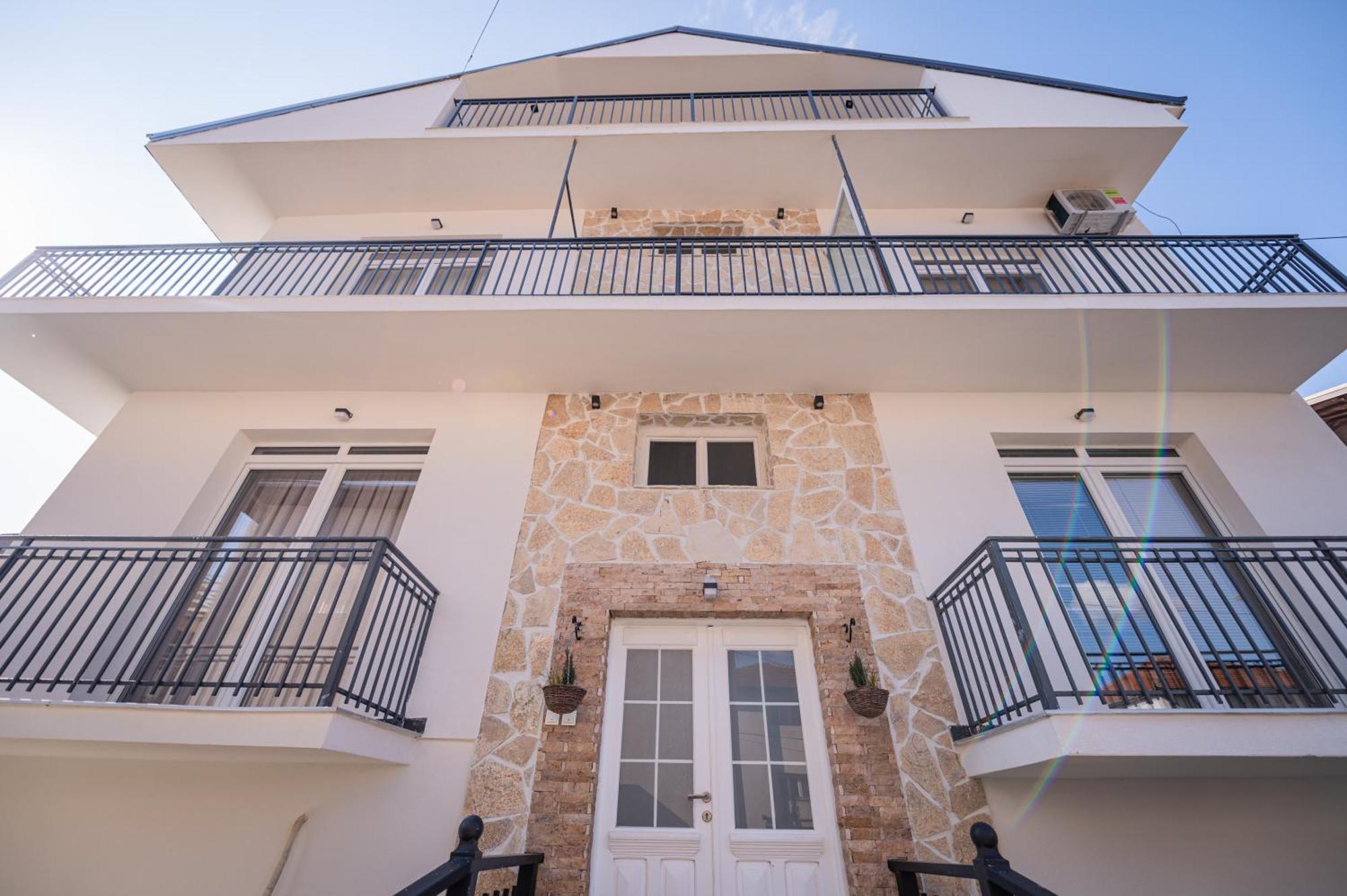 Guest House La Baja Ohrid Kültér fotó